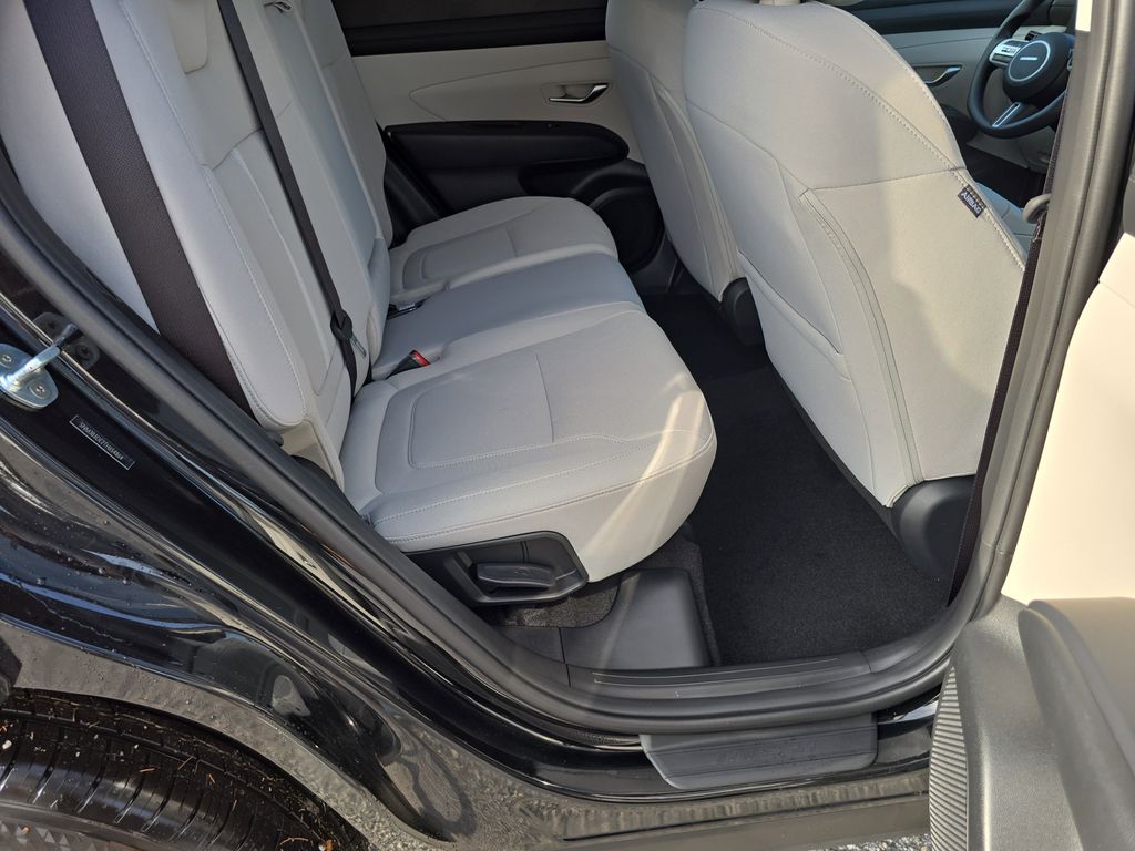 Thumbnail: 2026 Hyundai Tucson - 25