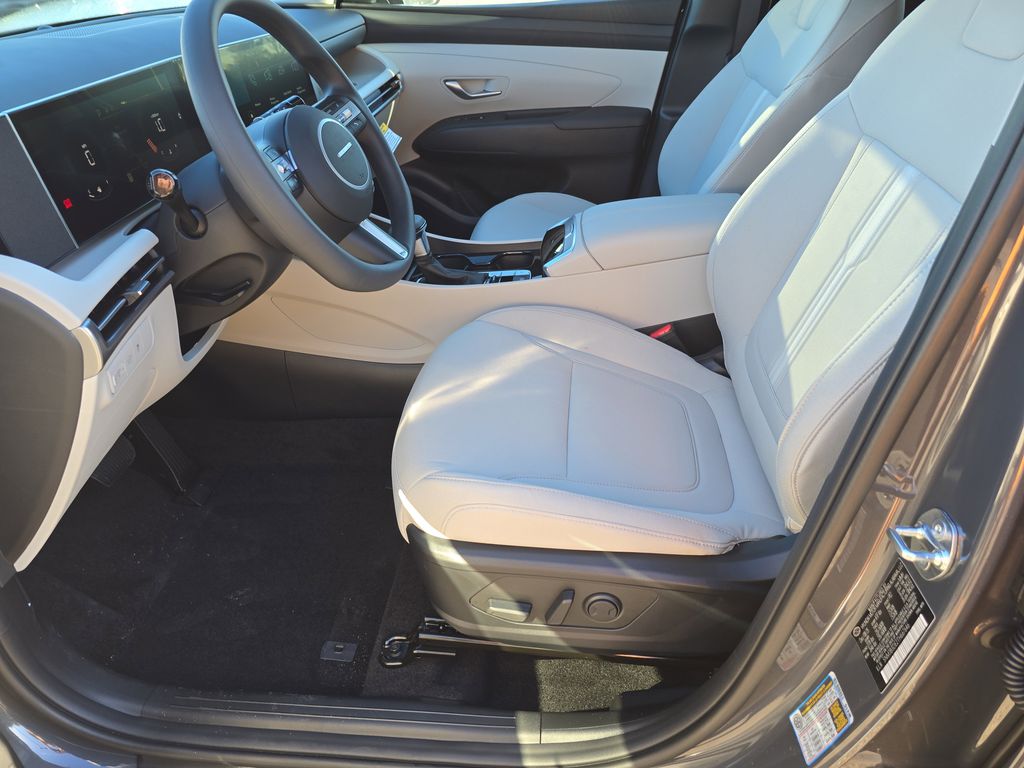 Thumbnail: 2026 Hyundai Tucson - 9