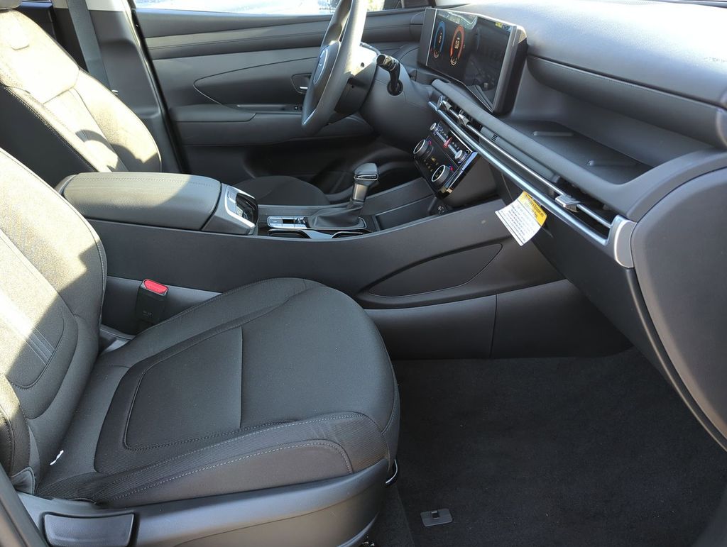 Thumbnail: 2026 Hyundai Tucson - 25