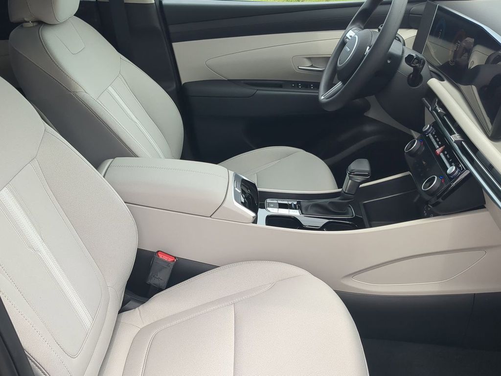 Thumbnail: 2026 Hyundai Tucson - 11