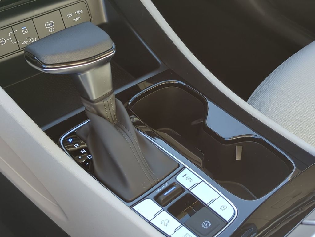 Thumbnail: 2026 Hyundai Tucson - 14