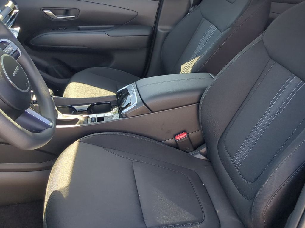 Thumbnail: 2026 Hyundai Tucson - 13