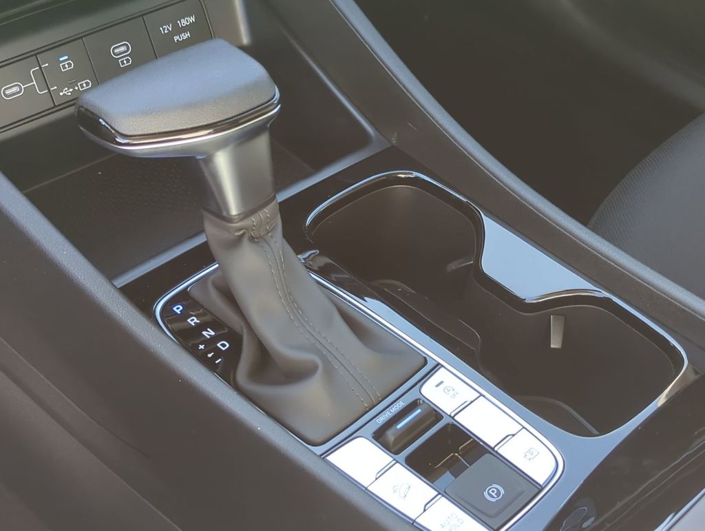 Thumbnail: 2026 Hyundai Tucson - 32