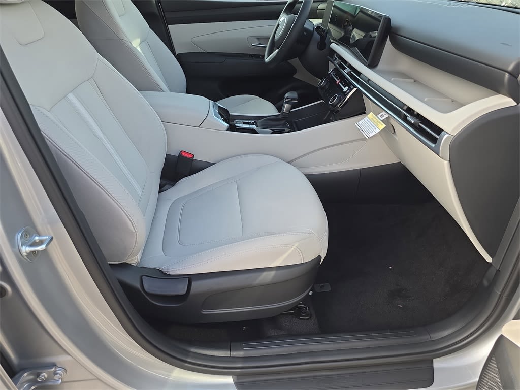 Thumbnail: 2026 Hyundai Tucson - 11