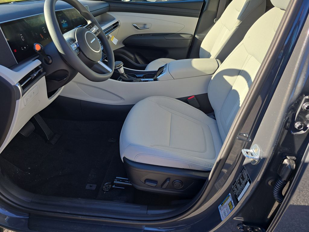 Thumbnail: 2026 Hyundai Tucson - 10