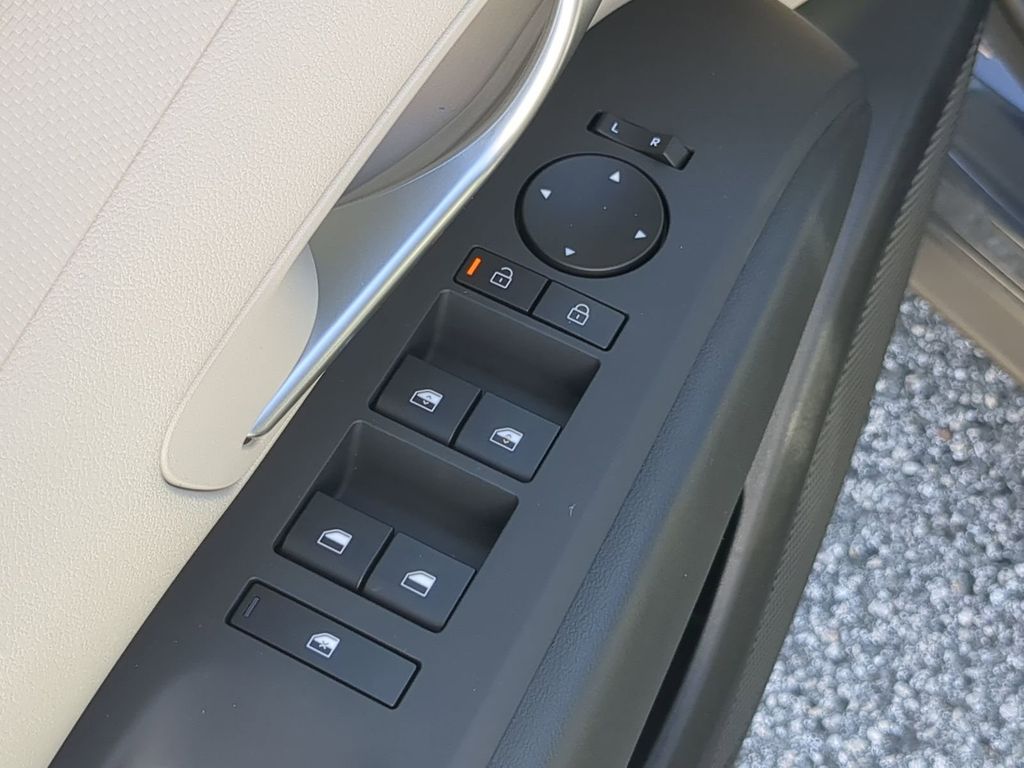 Thumbnail: 2026 Hyundai Tucson - 24