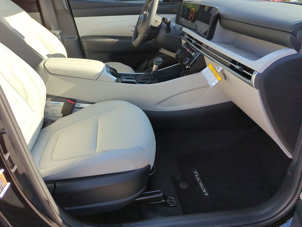 Thumbnail: 2026 Hyundai Tucson - 25