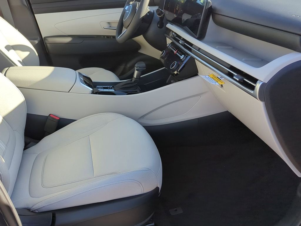 Thumbnail: 2026 Hyundai Tucson - 24