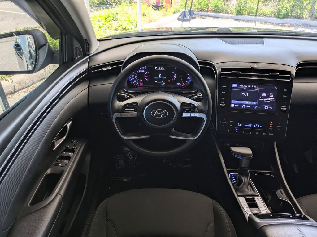 Thumbnail: 2024 Hyundai Tucson - 10