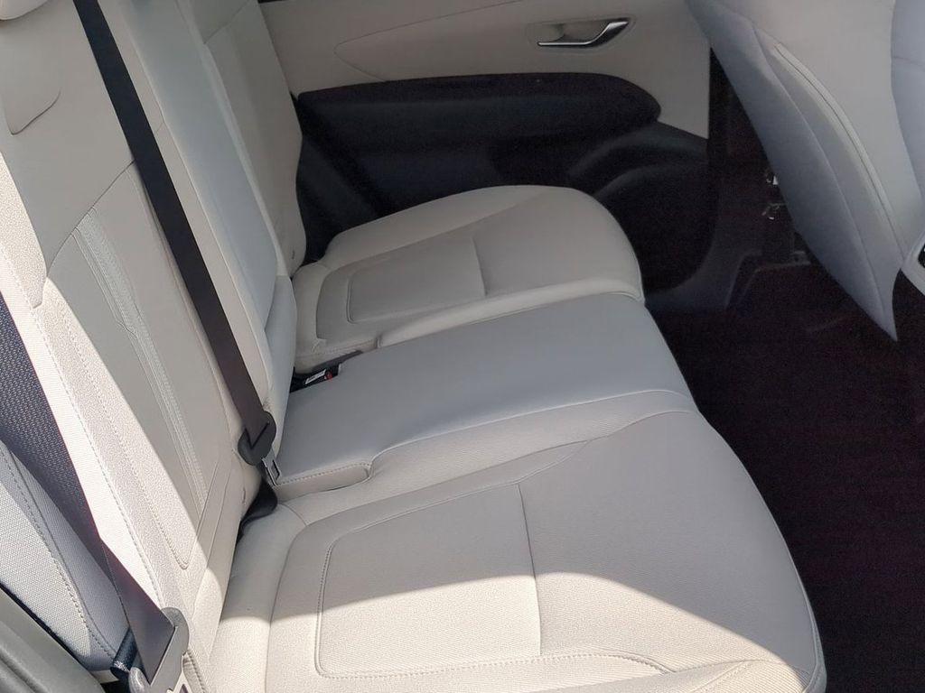 Thumbnail: 2026 Hyundai Tucson - 11