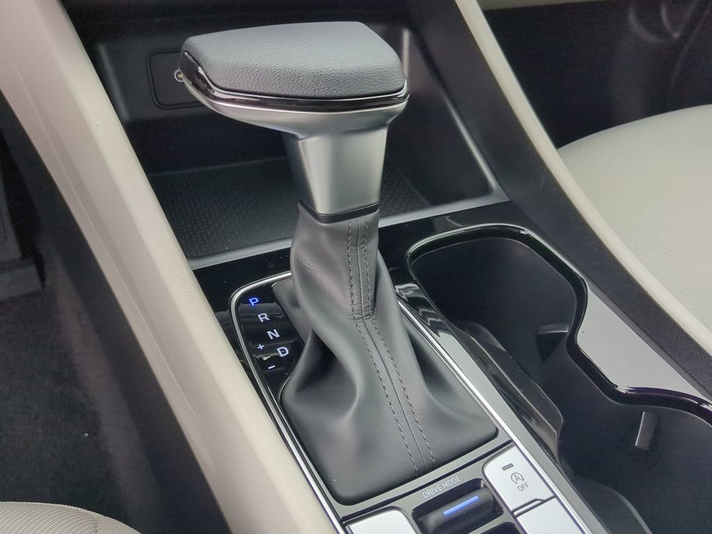 Thumbnail: 2026 Hyundai Tucson - 16
