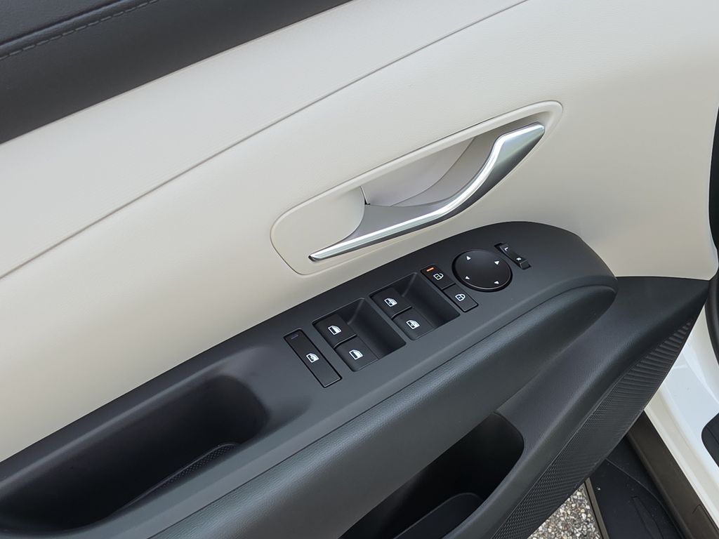 Thumbnail: 2026 Hyundai Tucson - 25