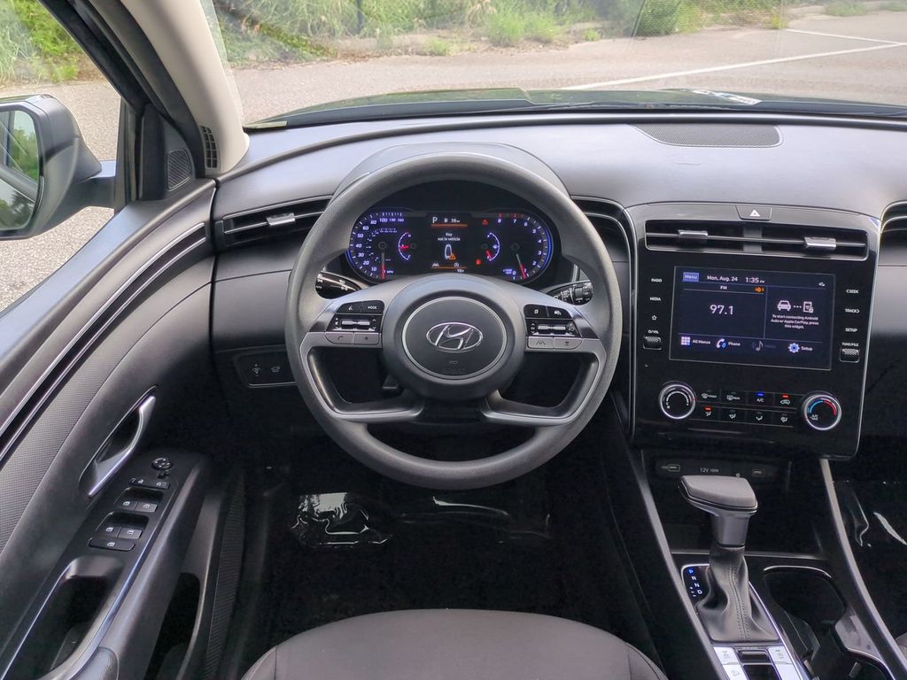 Thumbnail: 2023 Hyundai Tucson - 8