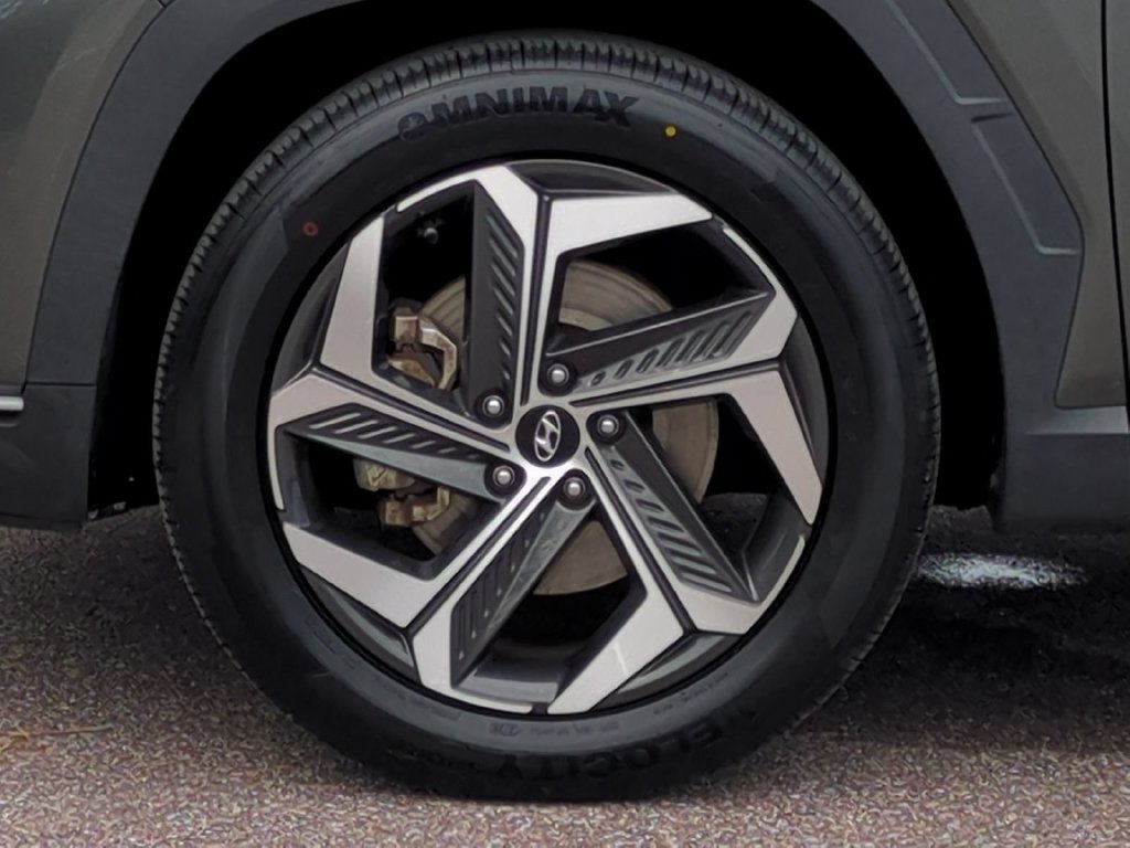 Thumbnail: 2022 Hyundai Tucson - 8