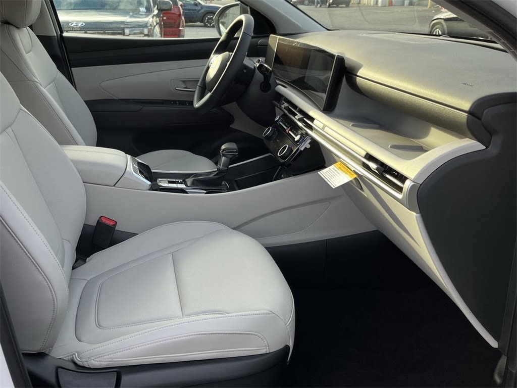 Thumbnail: 2025 Hyundai Tucson - 8