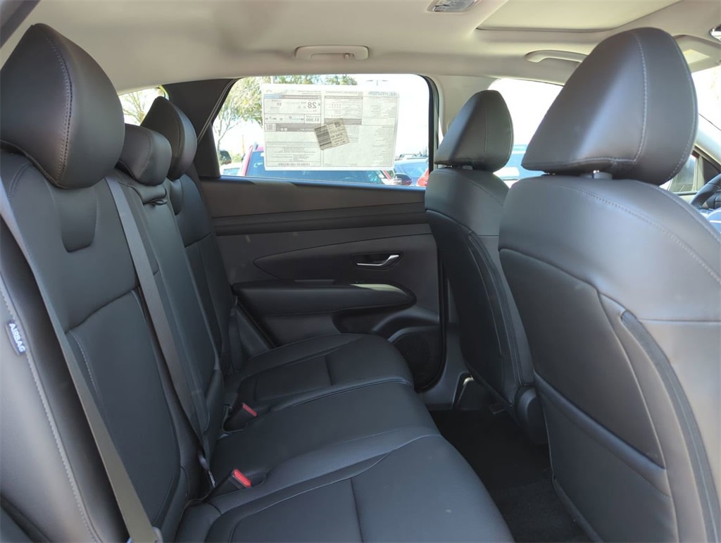 Thumbnail: 2025 Hyundai Tucson - 25