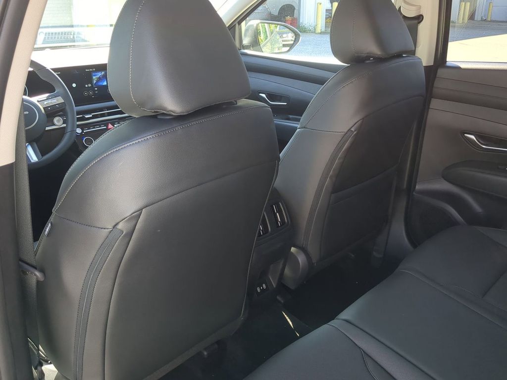 Thumbnail: 2026 Hyundai Tucson - 11