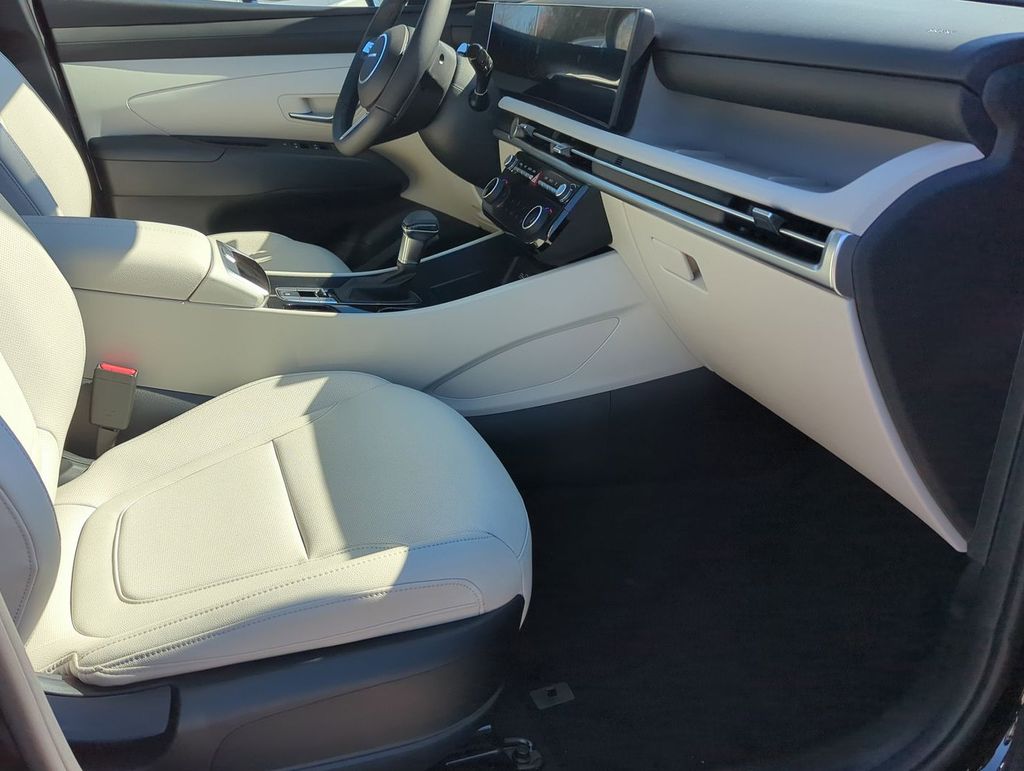 Thumbnail: 2026 Hyundai Tucson - 26