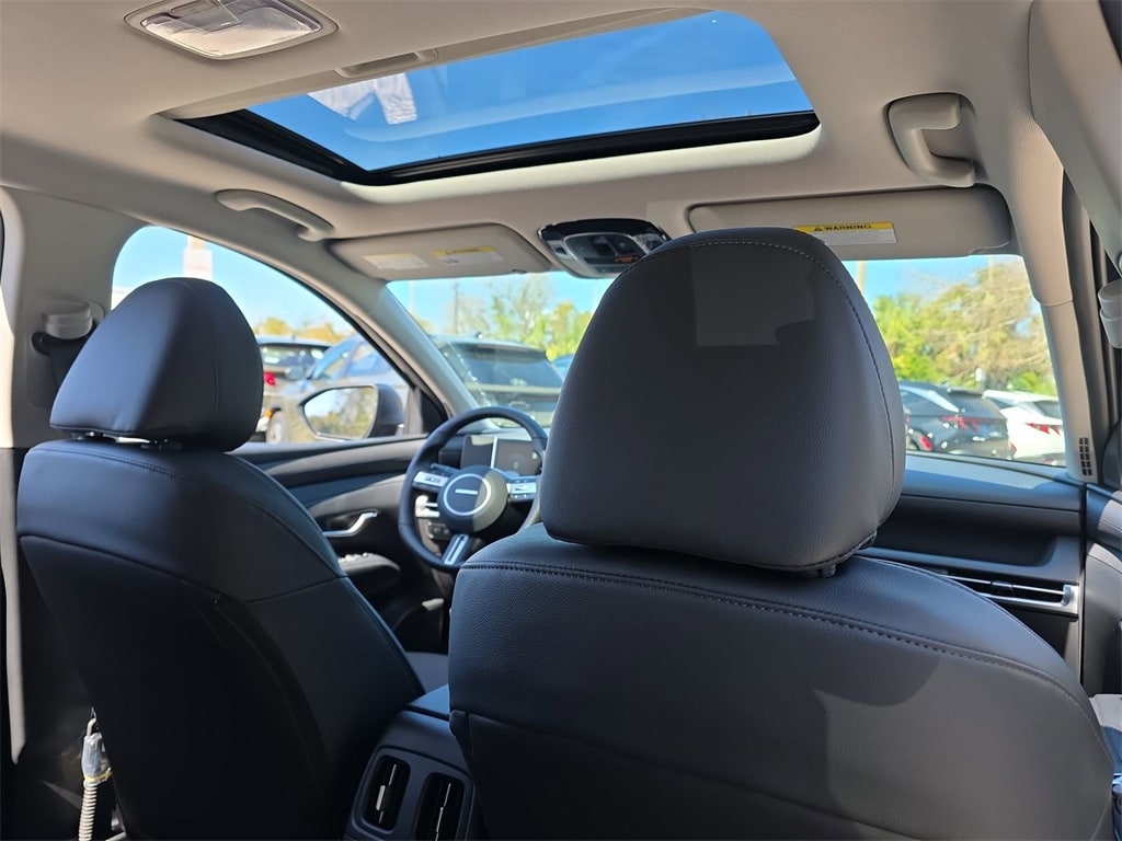 Thumbnail: 2025 Hyundai Tucson - 14