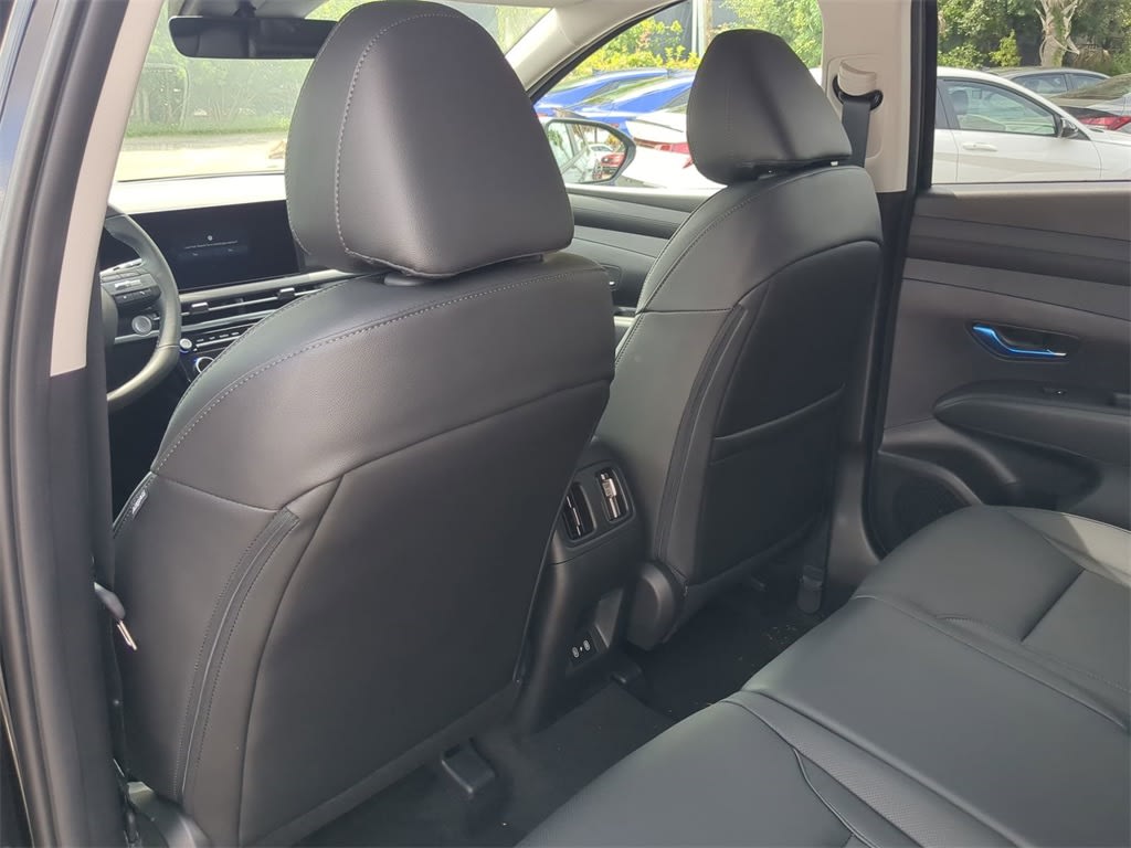 Thumbnail: 2026 Hyundai Tucson - 12