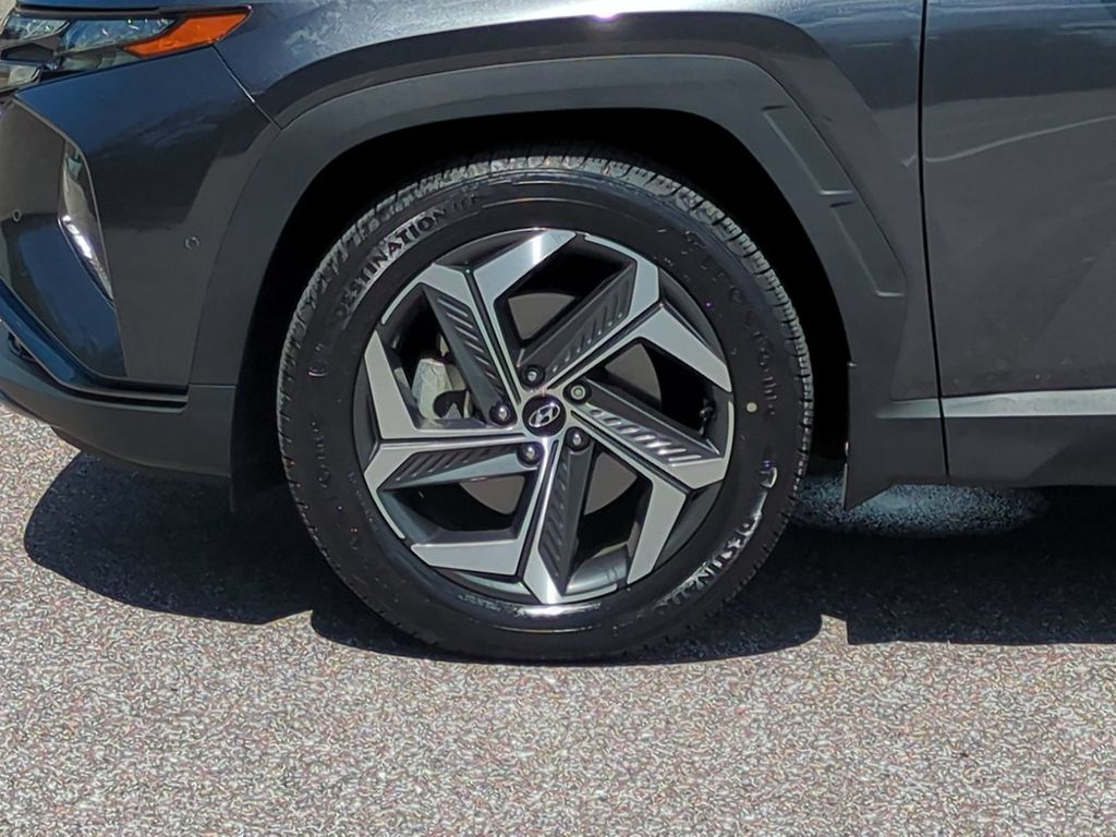 Thumbnail: 2022 Hyundai Tucson - 8