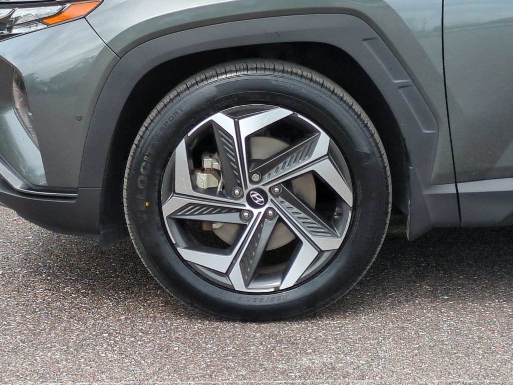 Thumbnail: 2022 Hyundai Tucson - 8