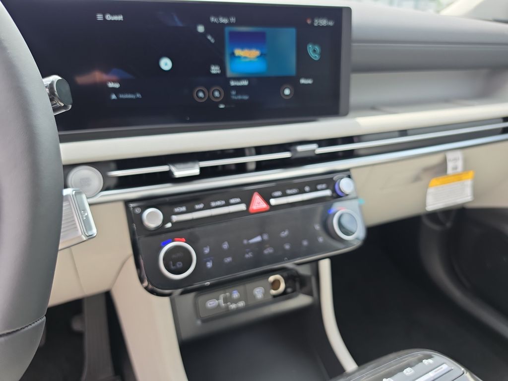 Thumbnail: 2026 Hyundai Tucson - 14