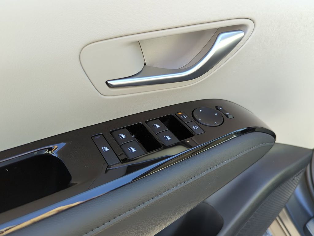 Thumbnail: 2026 Hyundai Tucson - 23