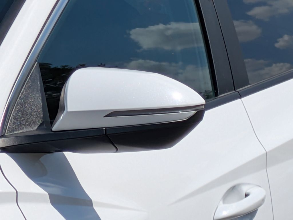 Thumbnail: 2023 Hyundai Tucson - 22