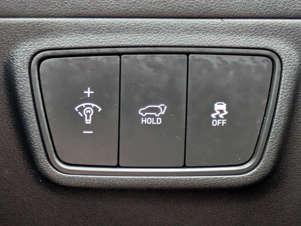 Thumbnail: 2023 Hyundai Tucson - 32