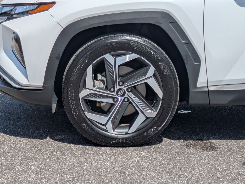 Thumbnail: 2023 Hyundai Tucson - 8