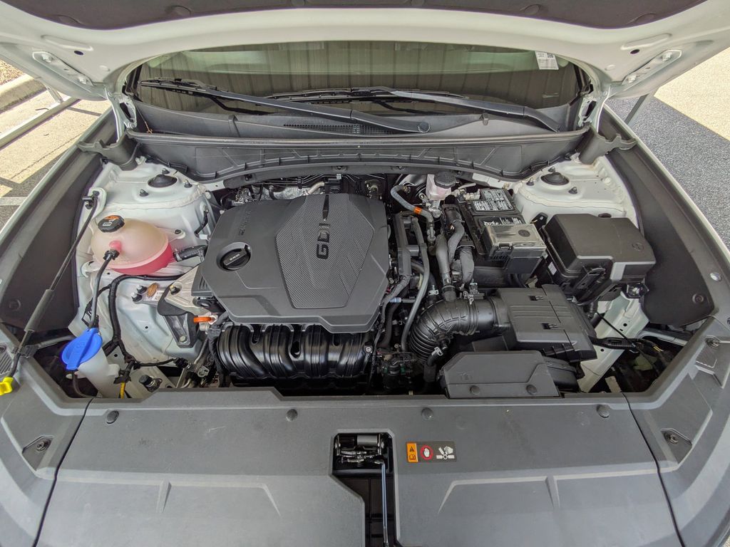 Thumbnail: 2023 Hyundai Tucson - 9