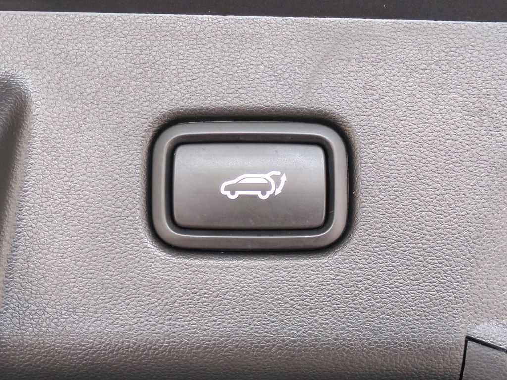 Thumbnail: 2023 Hyundai Tucson - 23