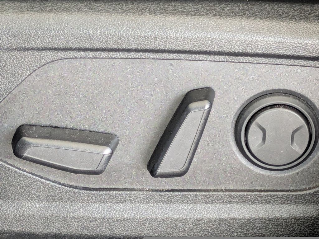 Thumbnail: 2022 Hyundai Tucson - 25
