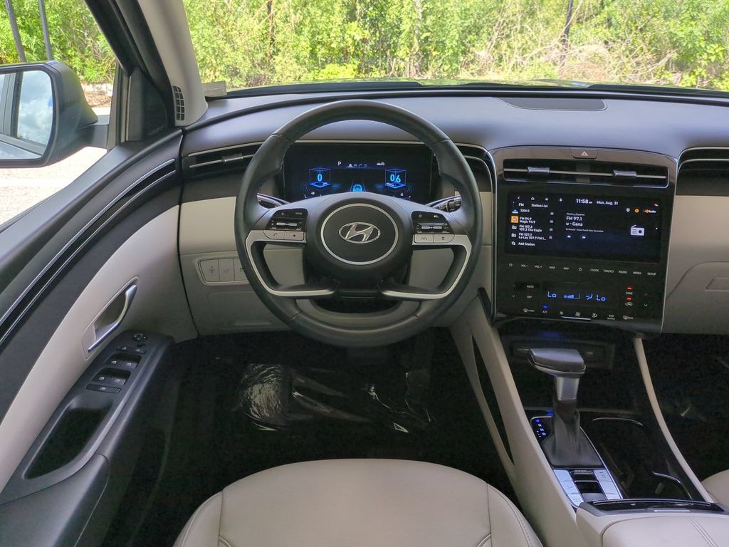 Thumbnail: 2024 Hyundai Tucson - 10