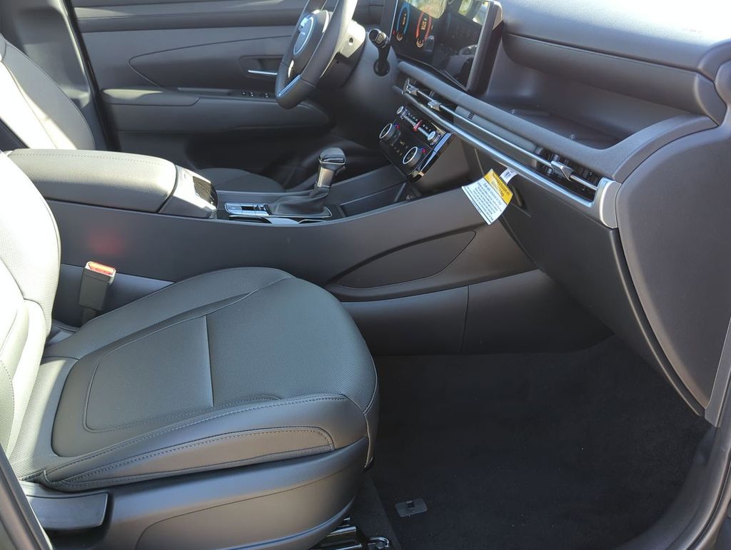 Thumbnail: 2026 Hyundai Tucson - 25