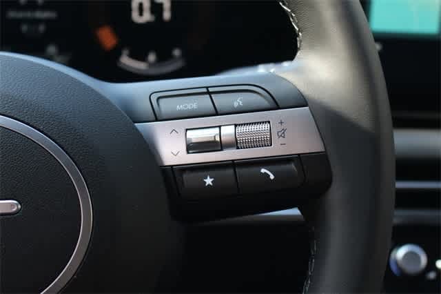 Thumbnail: 2025 Hyundai Tucson - 18