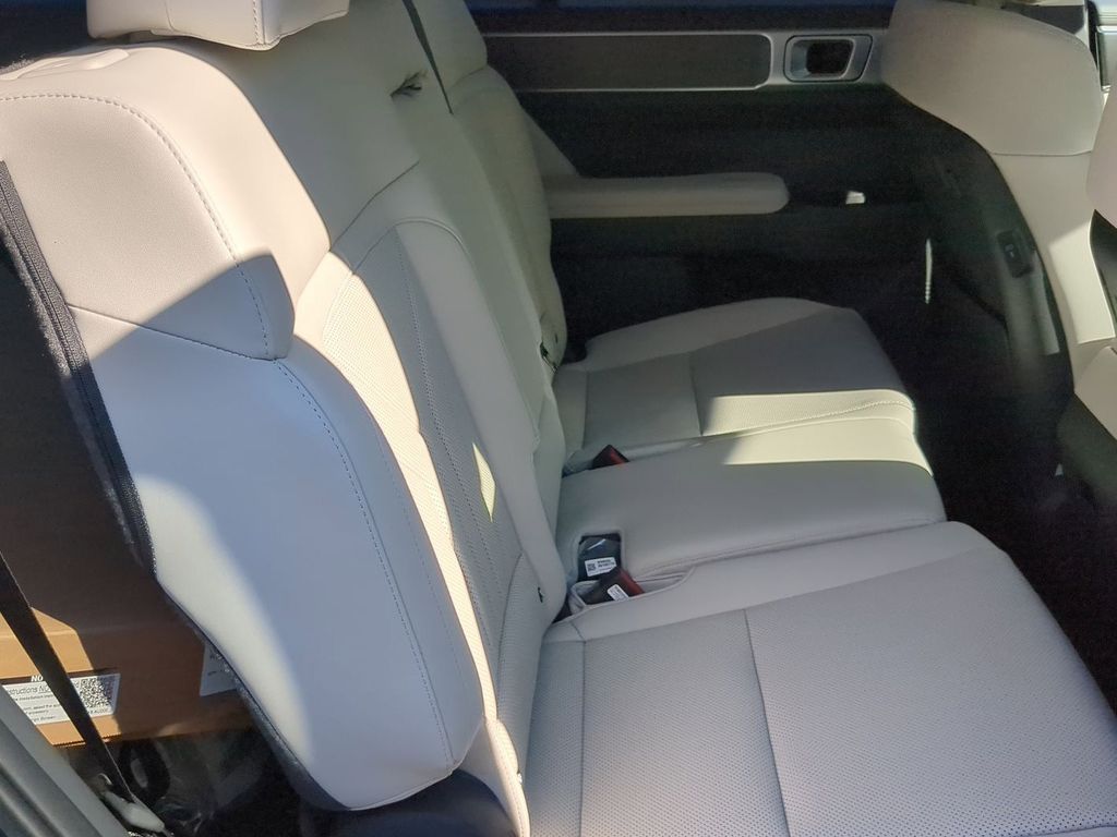 Thumbnail: 2026 Hyundai Santa Fe - 11