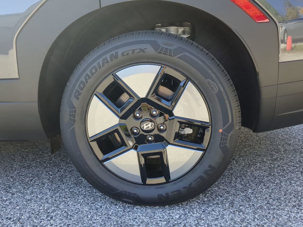 Thumbnail: 2026 Hyundai Santa Fe - 8