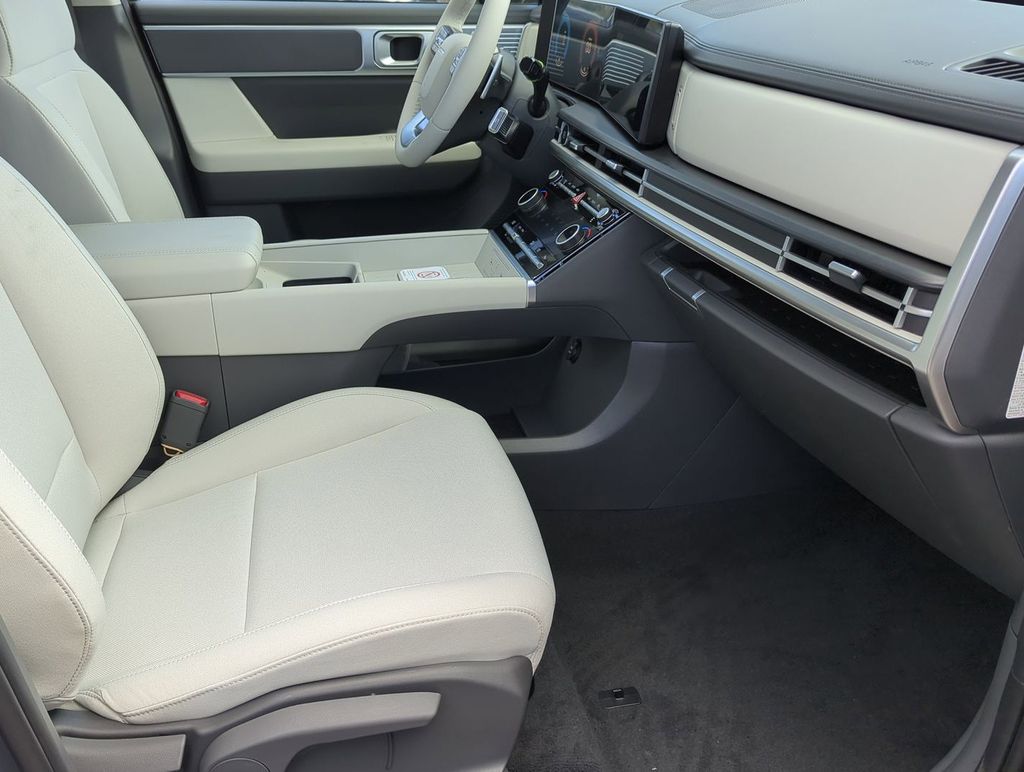 Thumbnail: 2026 Hyundai Santa Fe - 11