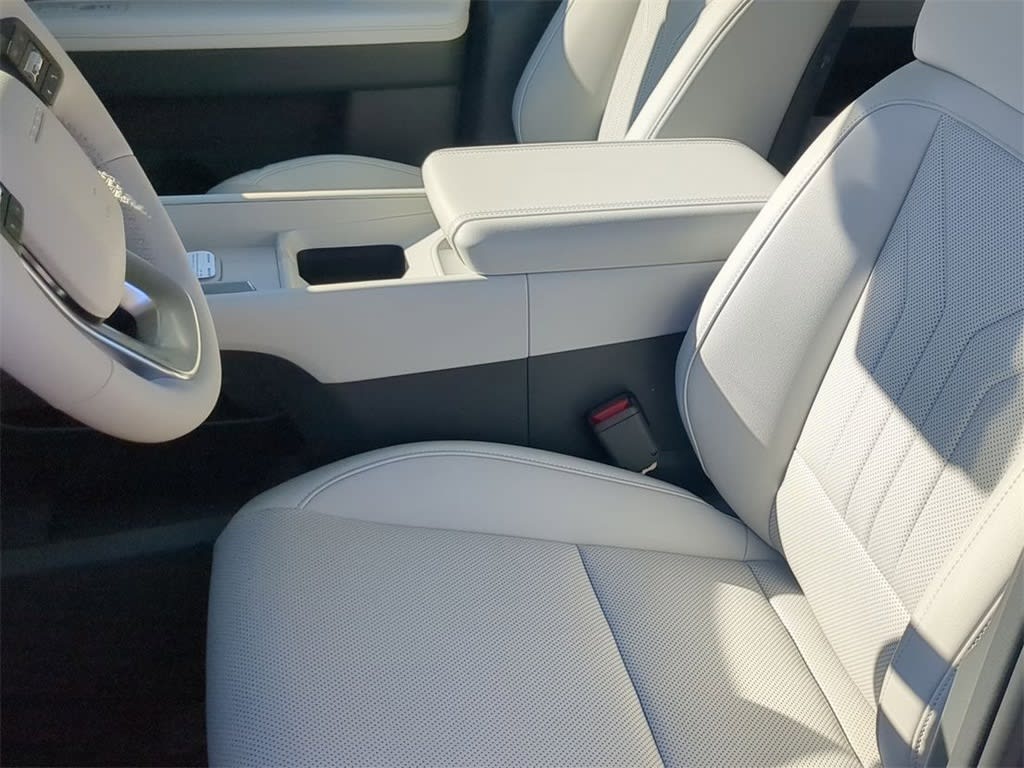 Thumbnail: 2026 Hyundai Santa Fe - 10