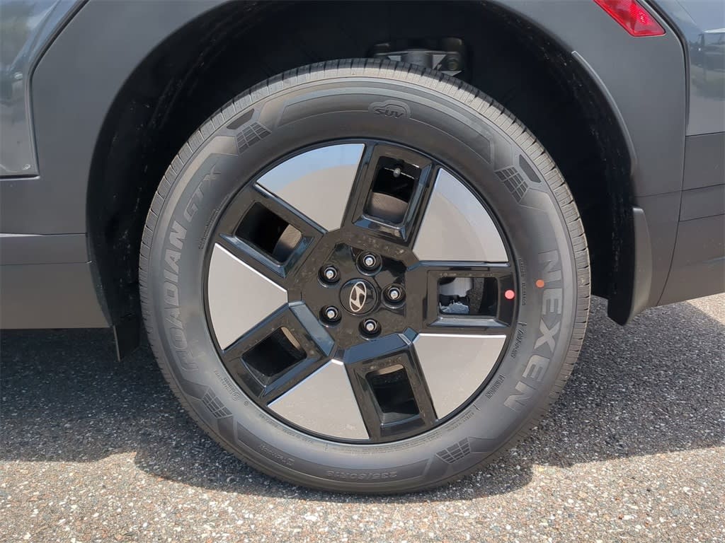 Thumbnail: 2026 Hyundai Santa Fe - 8