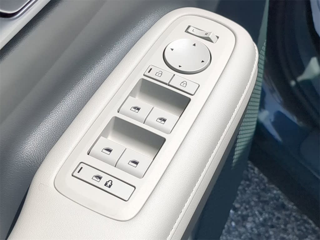 Thumbnail: 2026 Hyundai Santa Fe - 22