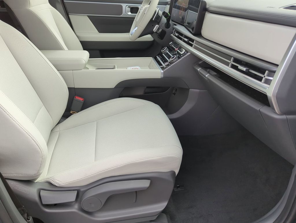 Thumbnail: 2026 Hyundai Santa Fe - 25