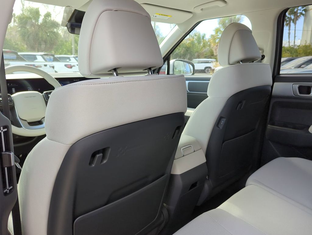 Thumbnail: 2026 Hyundai Santa Fe - 12