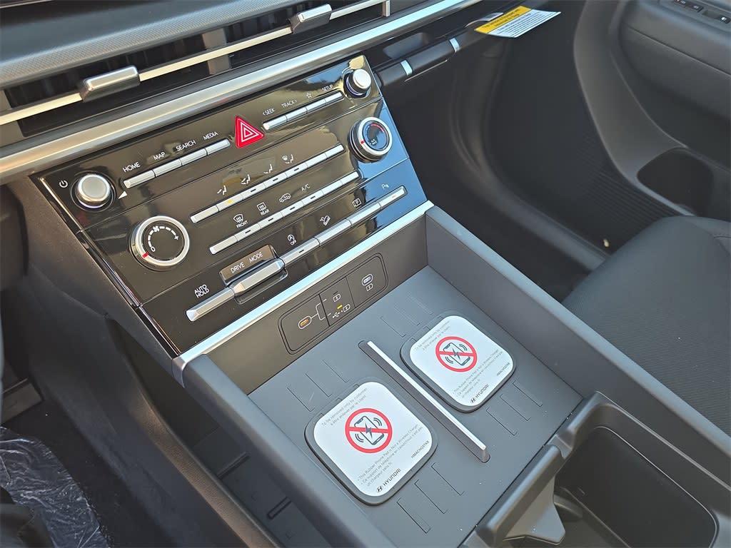 Thumbnail: 2026 Hyundai Santa Fe - 15