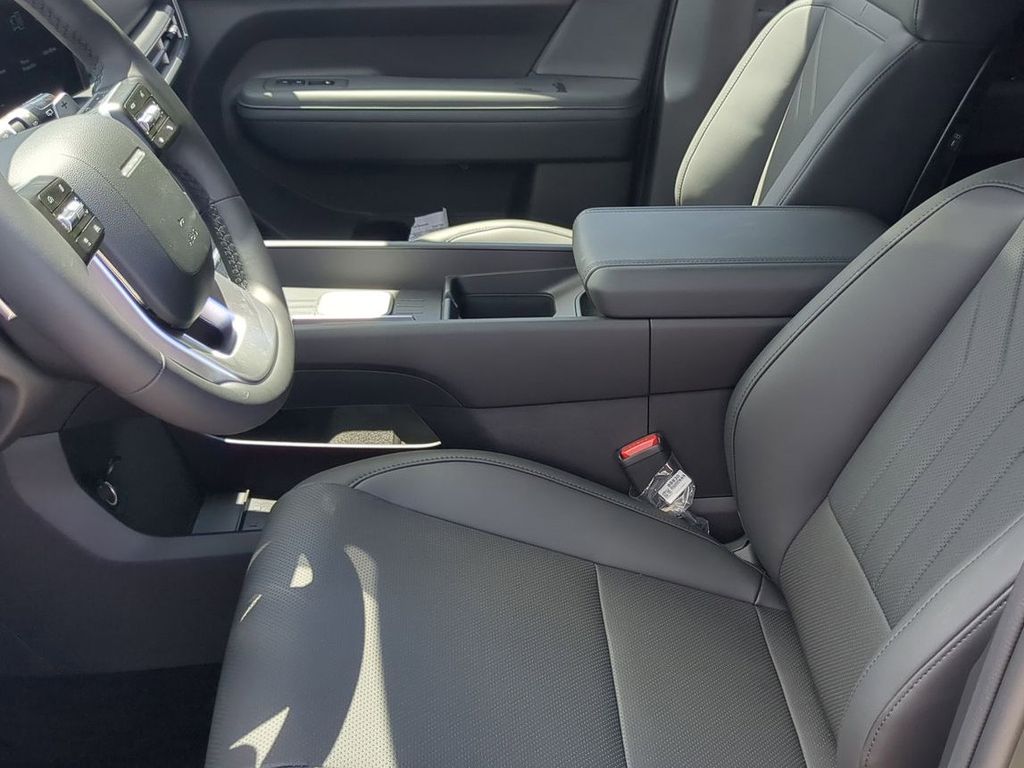 Thumbnail: 2026 Hyundai Santa Fe - 9
