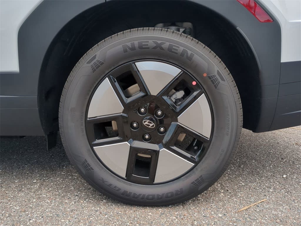 Thumbnail: 2026 Hyundai Santa Fe - 8