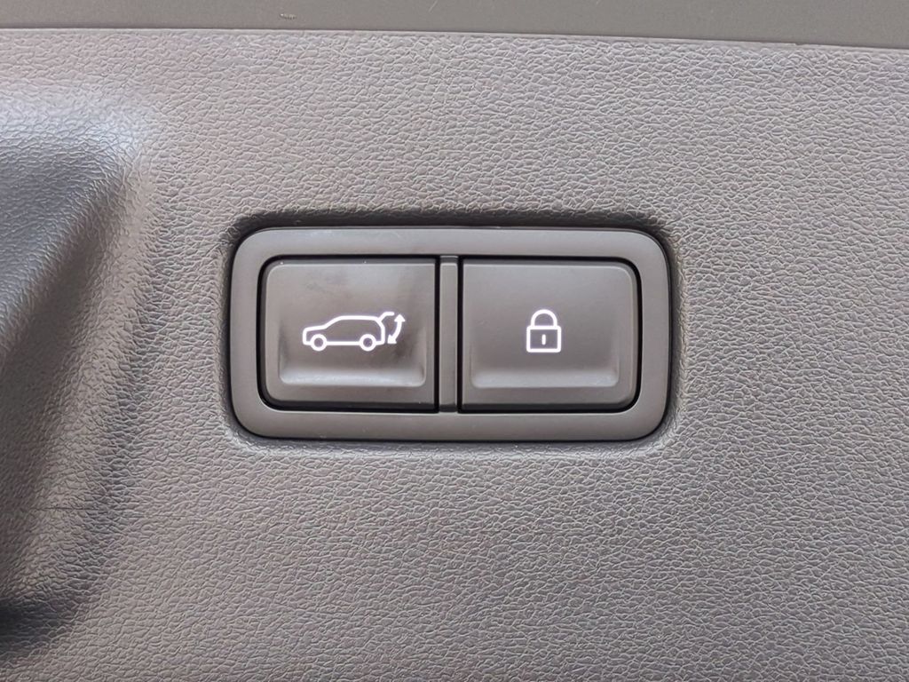 Thumbnail: 2024 Hyundai Santa Fe - 23