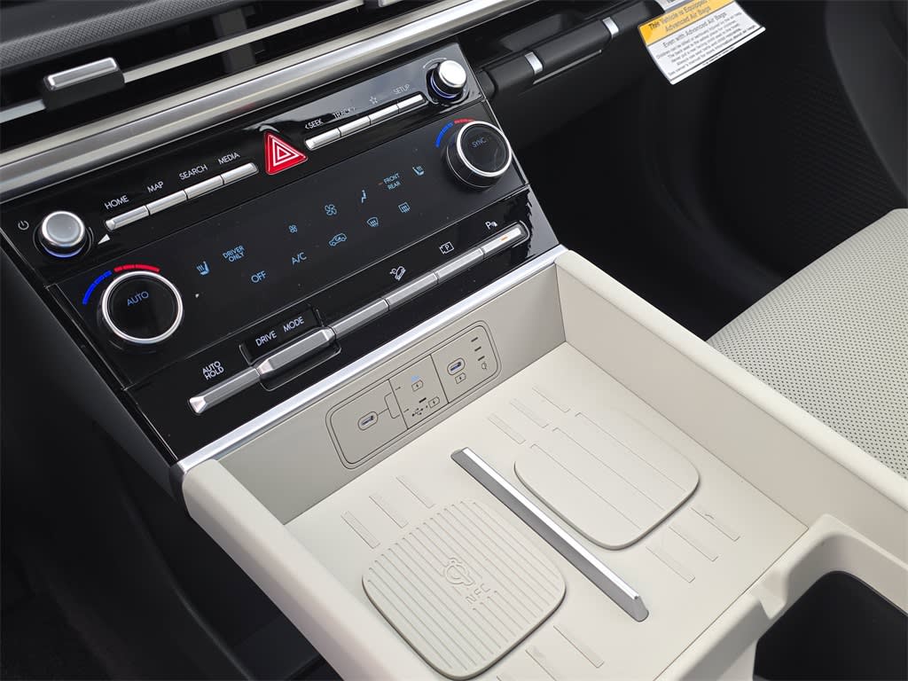 Thumbnail: 2026 Hyundai Santa Fe - 15